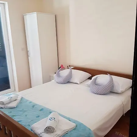 Apartments Rada Biograd Na Moru Buitenkant foto