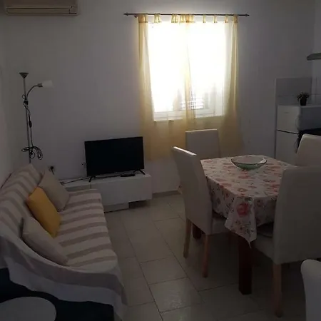 Apartments Rada Biograd Na Moru Buitenkant foto